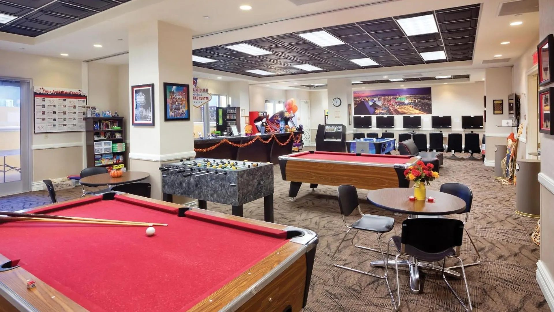 Vakantiehuis Wyndham Grand Desert 2Br Apartment With Resort Access Las Vegas
